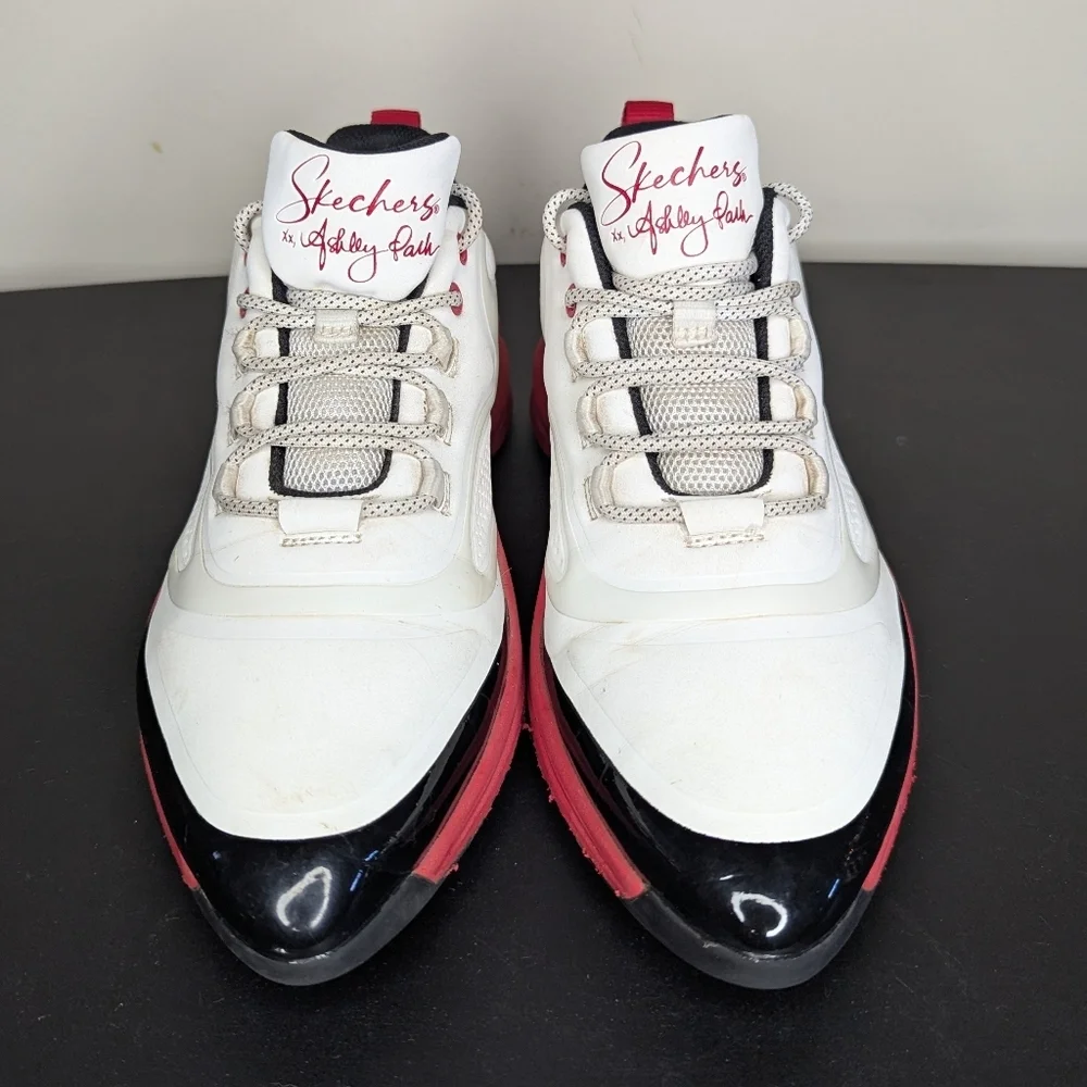 Skechers Ashley Park Street Glam Point the Way Sneakers‎ White Black Red Size 8